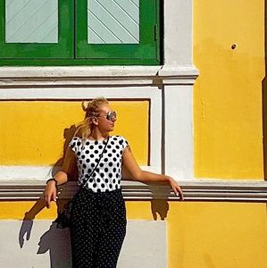 Meet your Posher, AngÃ©lique